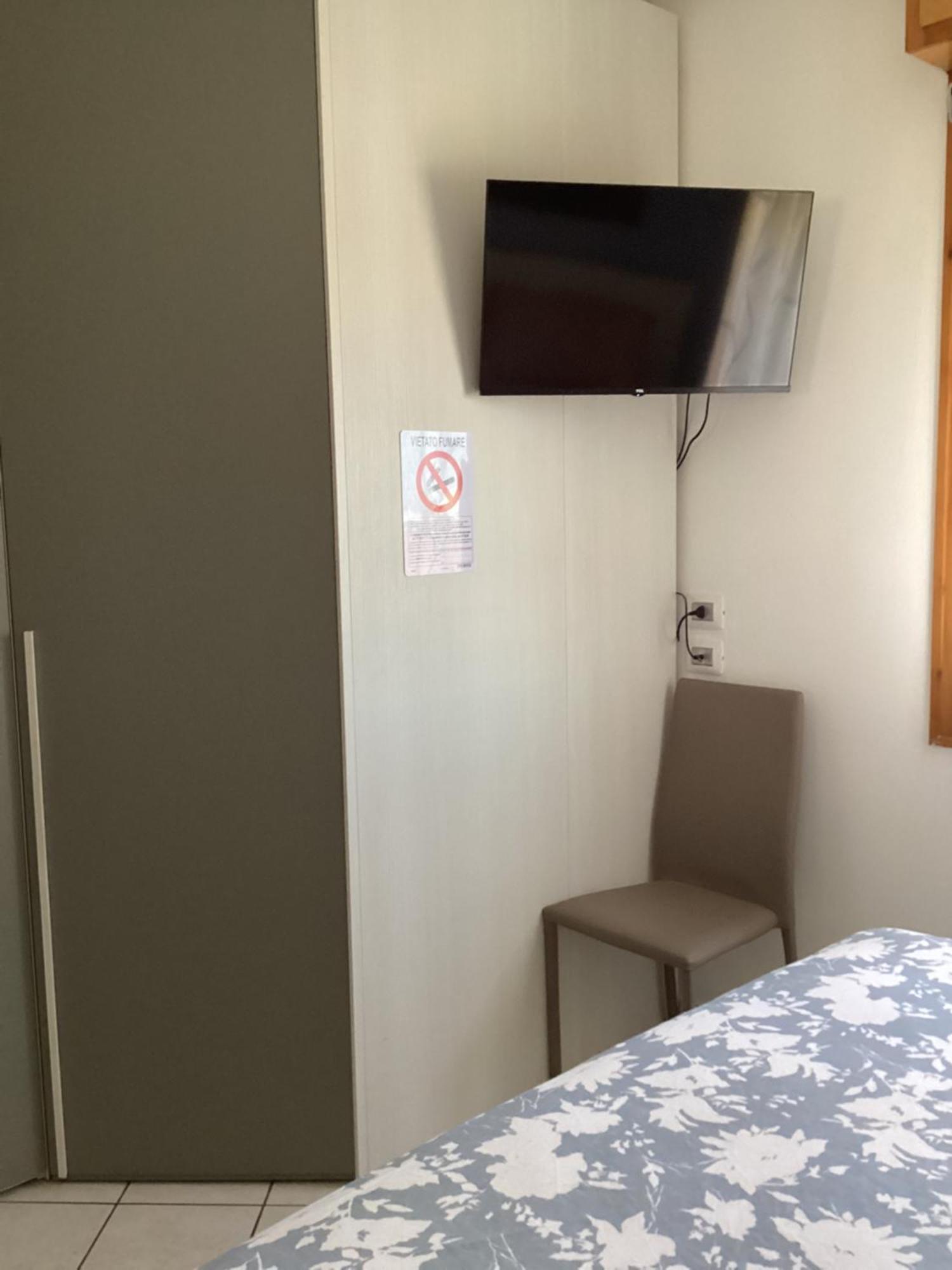 Bed And Breakfast Da Giuseppe, Camere Vicino Stabilimento Ferrari Fiorano Modenese Exterior photo